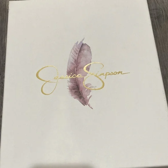 Jessica Simpson marble knit puff hat and pop top gloves - Picture 4 of 6